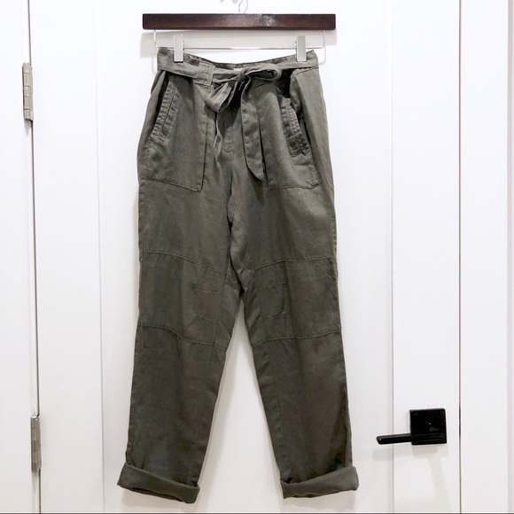 LOFT Olive Cropped Cargo Pants Size 2P - Picture 1 of 8